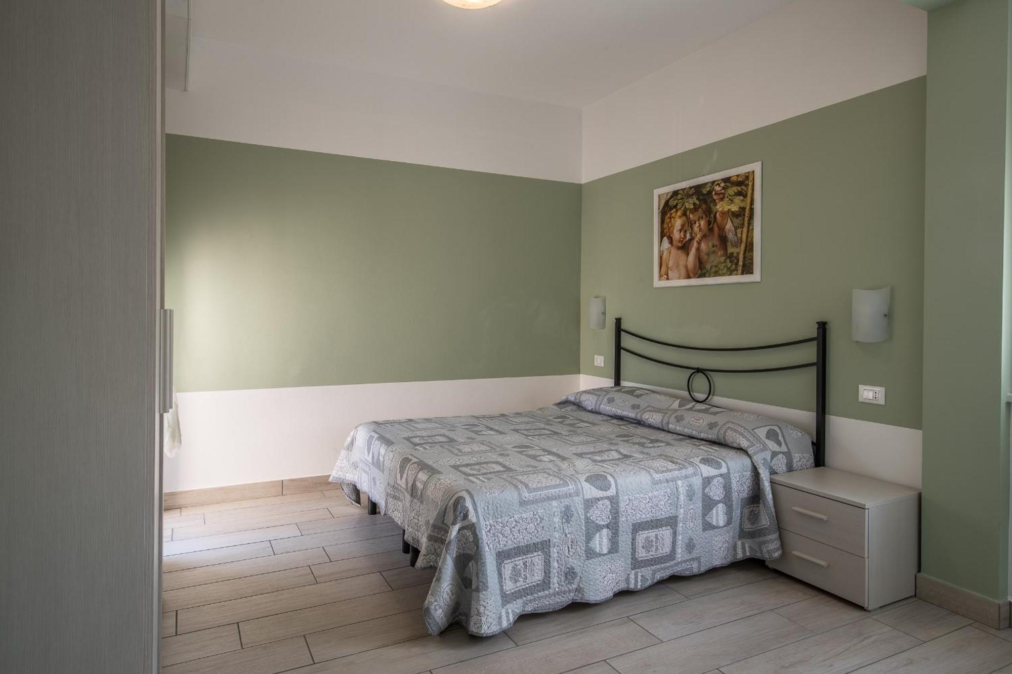 Appartamenti Residence Tulipano Sirmione Luaran gambar