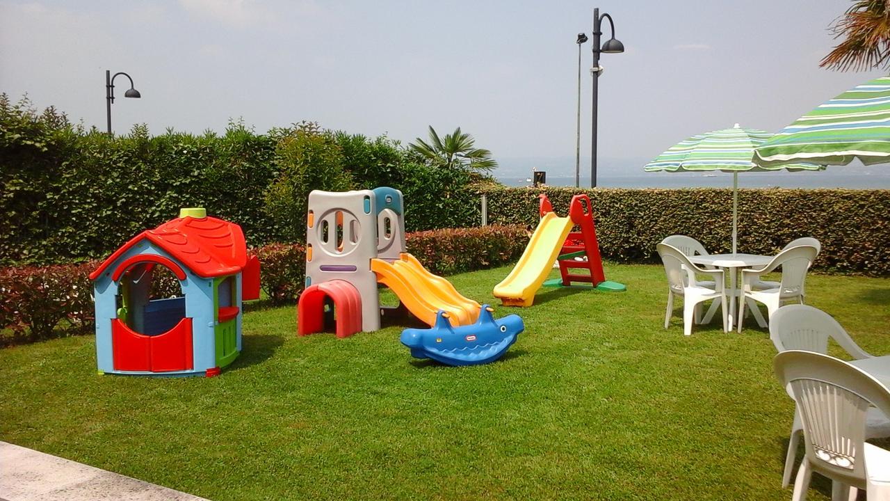 Appartamenti Residence Tulipano Sirmione Luaran gambar