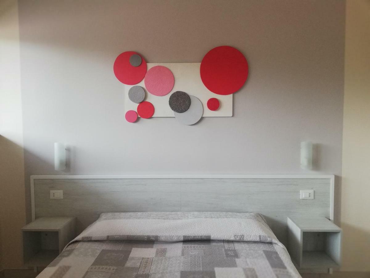 Appartamenti Residence Tulipano Sirmione Luaran gambar