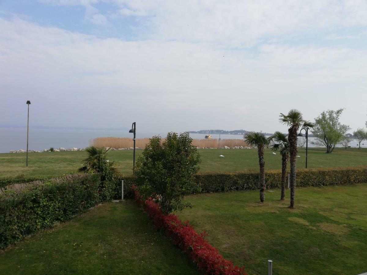 Appartamenti Residence Tulipano Sirmione Luaran gambar