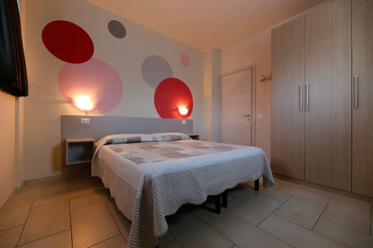 Appartamenti Residence Tulipano Sirmione Luaran gambar
